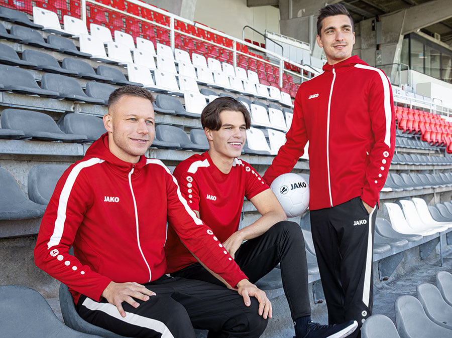 JAKO Herren Trainingsjacken Kategoriebild 900x674px