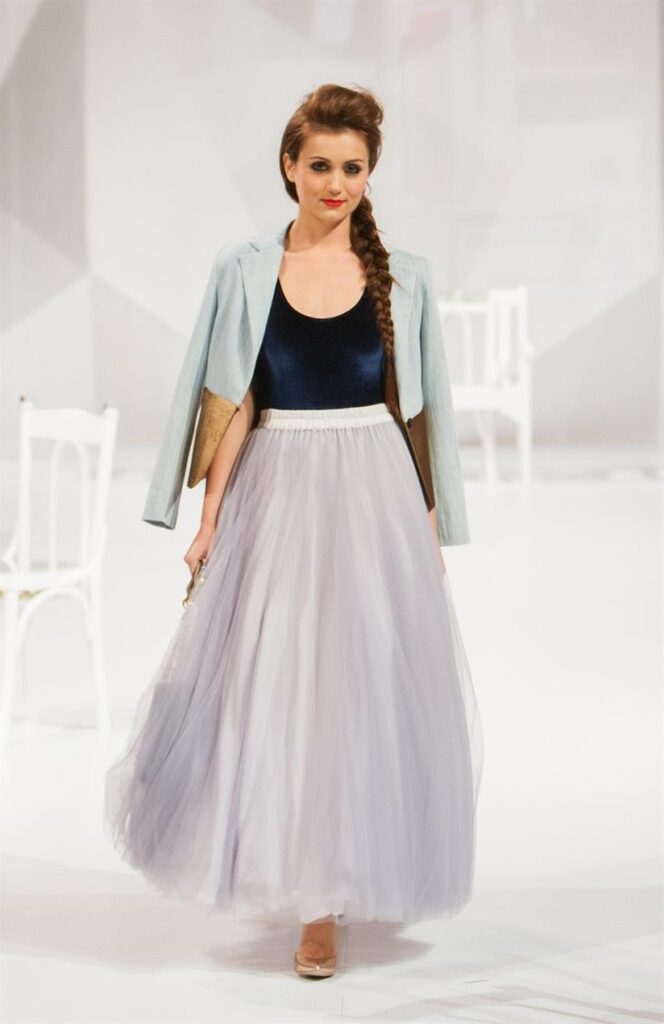 Armani isn’t just a fashion label—it’s a design philosophy that reshaped how the world understands elegance. Founded in 1975 by Giorgio Armani, the Milanese house introduced a new kind of luxury: soft, relaxed tailoring, clean lines, and confidence that didn’t need decoration. Over five decades, that vision expanded into a full Armani universe: multiple fashion lines, couture, fragrance and beauty, interiors, hotels, and cultural institutions. With Giorgio Armani’s death on September 4, 2025, the brand now enters its first era without its founder—guided by a detailed succession plan that could bring partial outside ownership or even a public listing.
