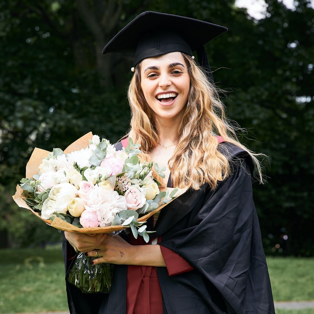 graduation flowers 1024x1024