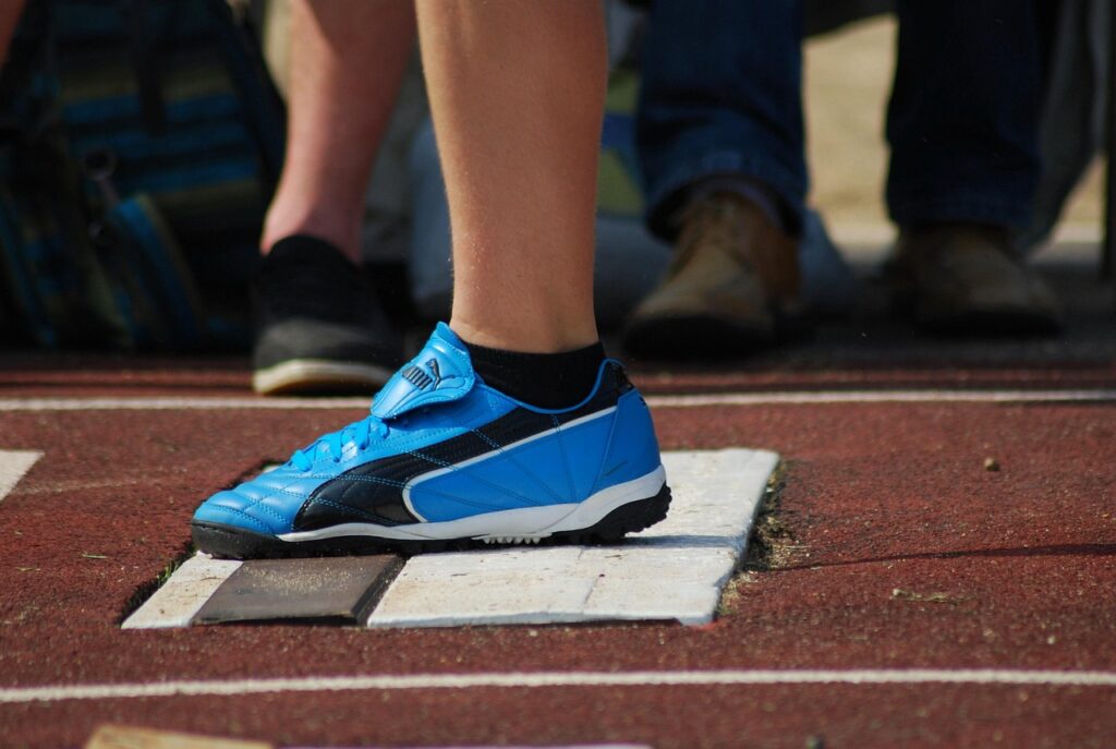 When it comes to sport and lifestyle fashion, finding high-quality brands at a fair price often feels like a losing game. That’s where Sport It First changes everything. As a UK-based retailer, the brand focuses on bridging the gap between pro-level sportswear and everyday wardrobe needs. Whether you're kitting out for football training, weekend walks, or just stepping up your casual streetwear, Sport It First helps customers access premium products from big names without the typical price tag. With styles from Puma, Under Armour, Ben Sherman, and Gymshark—to name just a few—Sport It First makes it easy to move confidently from pitch to pavement. And thanks to their customer-first policies, fast shipping, and generous return windows, the experience is designed to support how real people shop, live, and stay active.